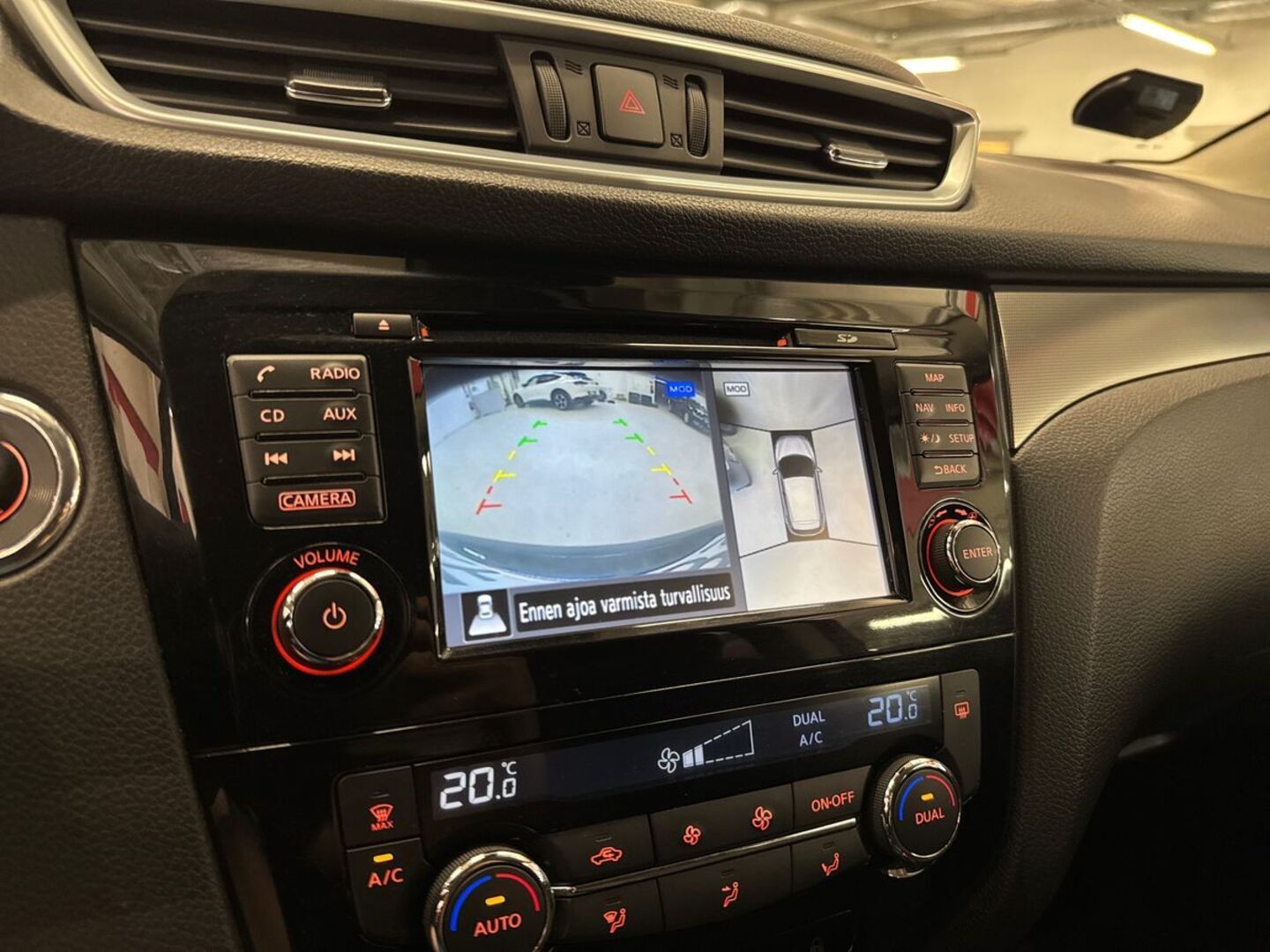 NISSAN Qashqai 2018