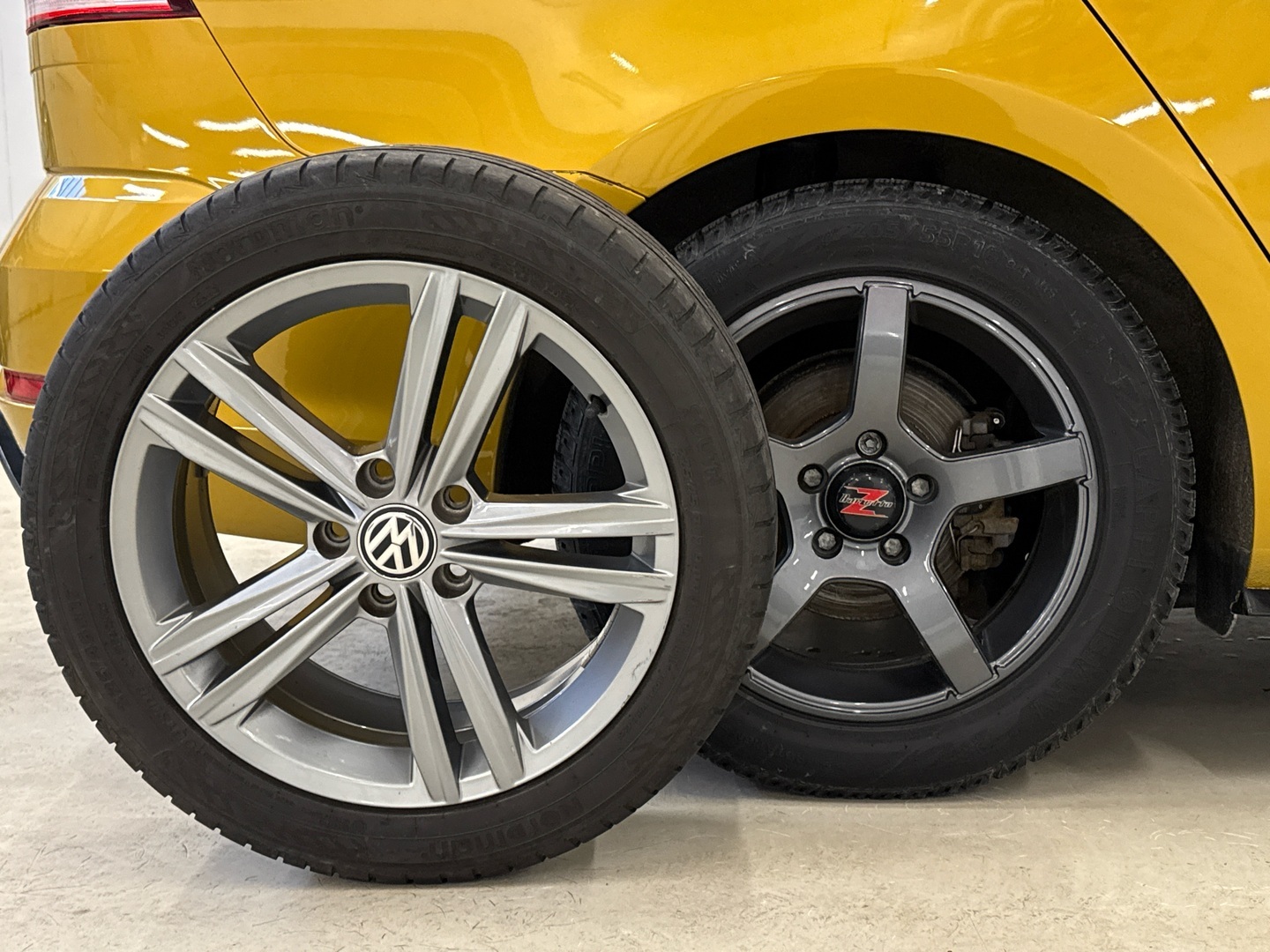 VOLKSWAGEN Golf 2019