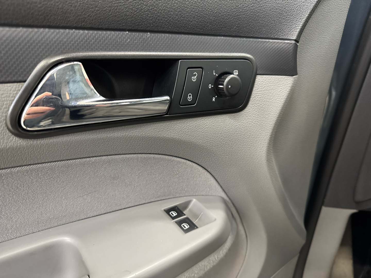 VOLKSWAGEN Caddy 2008