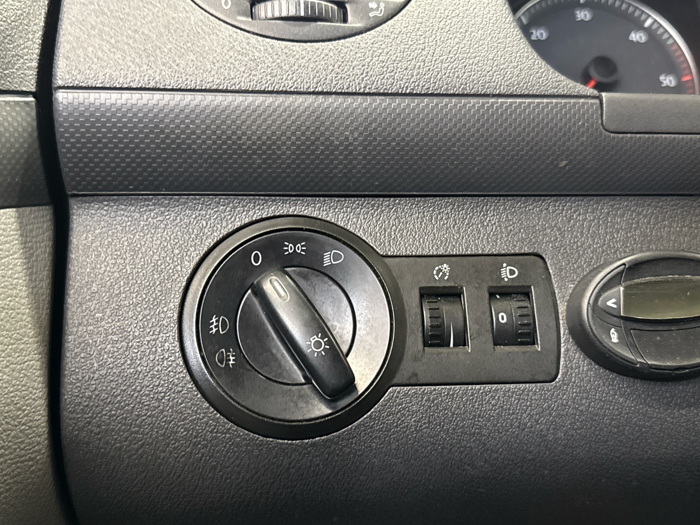 VOLKSWAGEN Caddy 2008