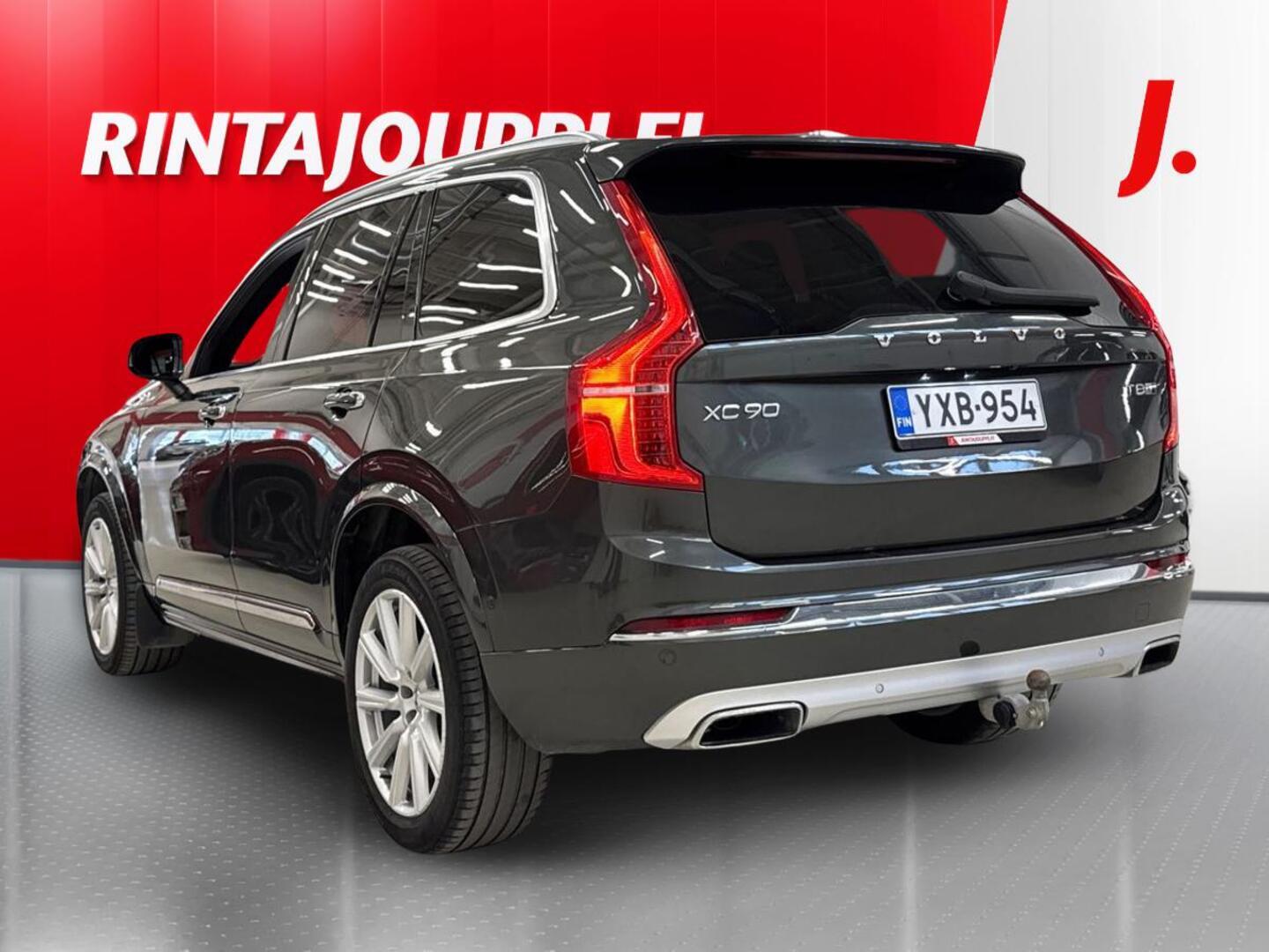 VOLVO XC90 2