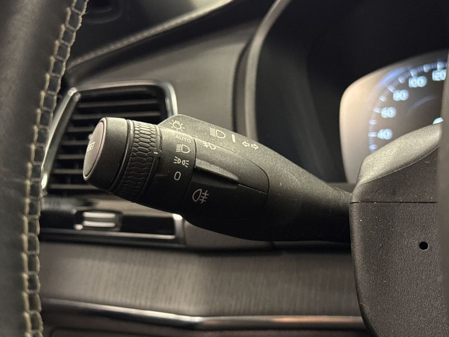 VOLVO XC90 25