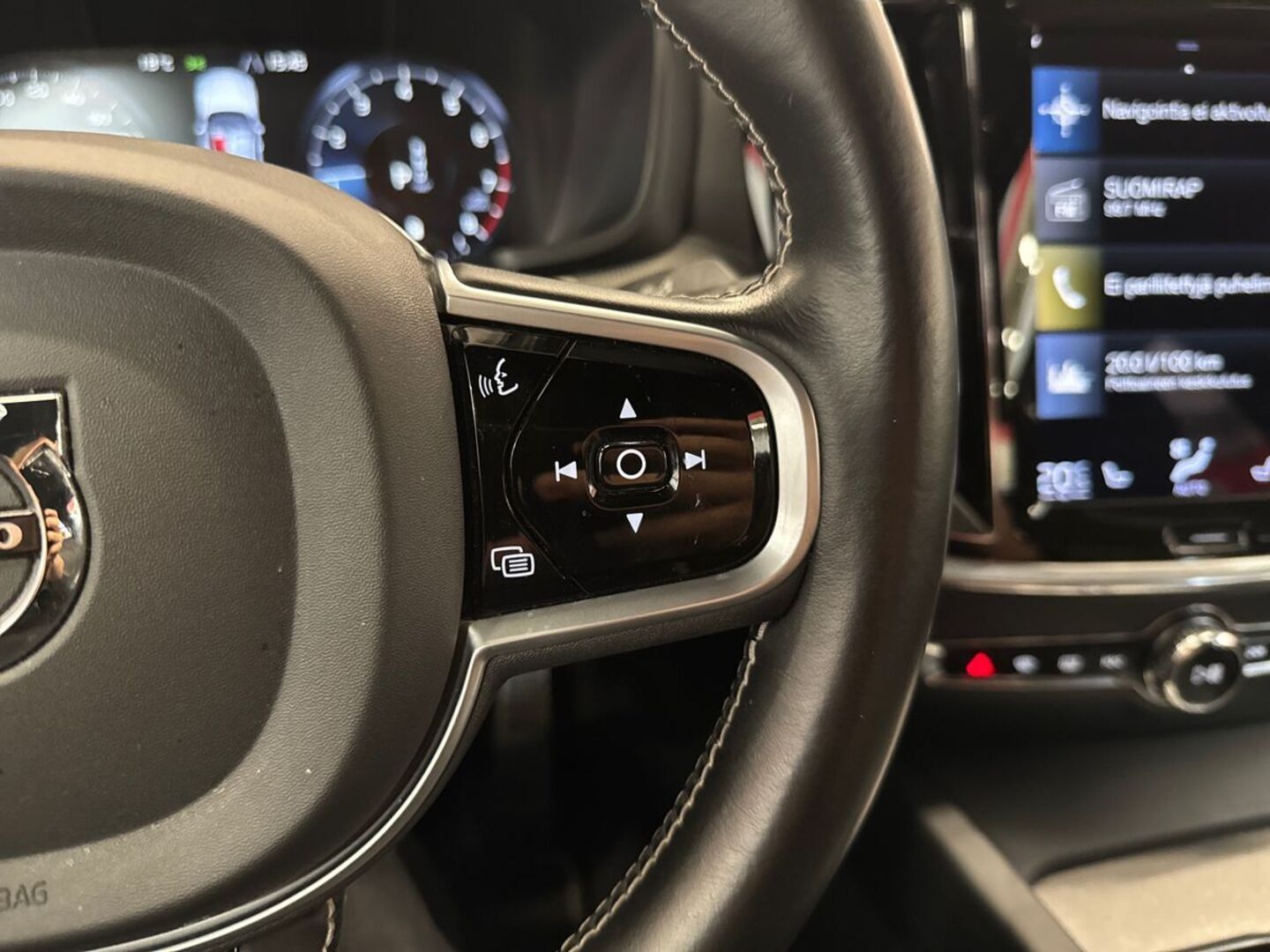 VOLVO S60 2020
