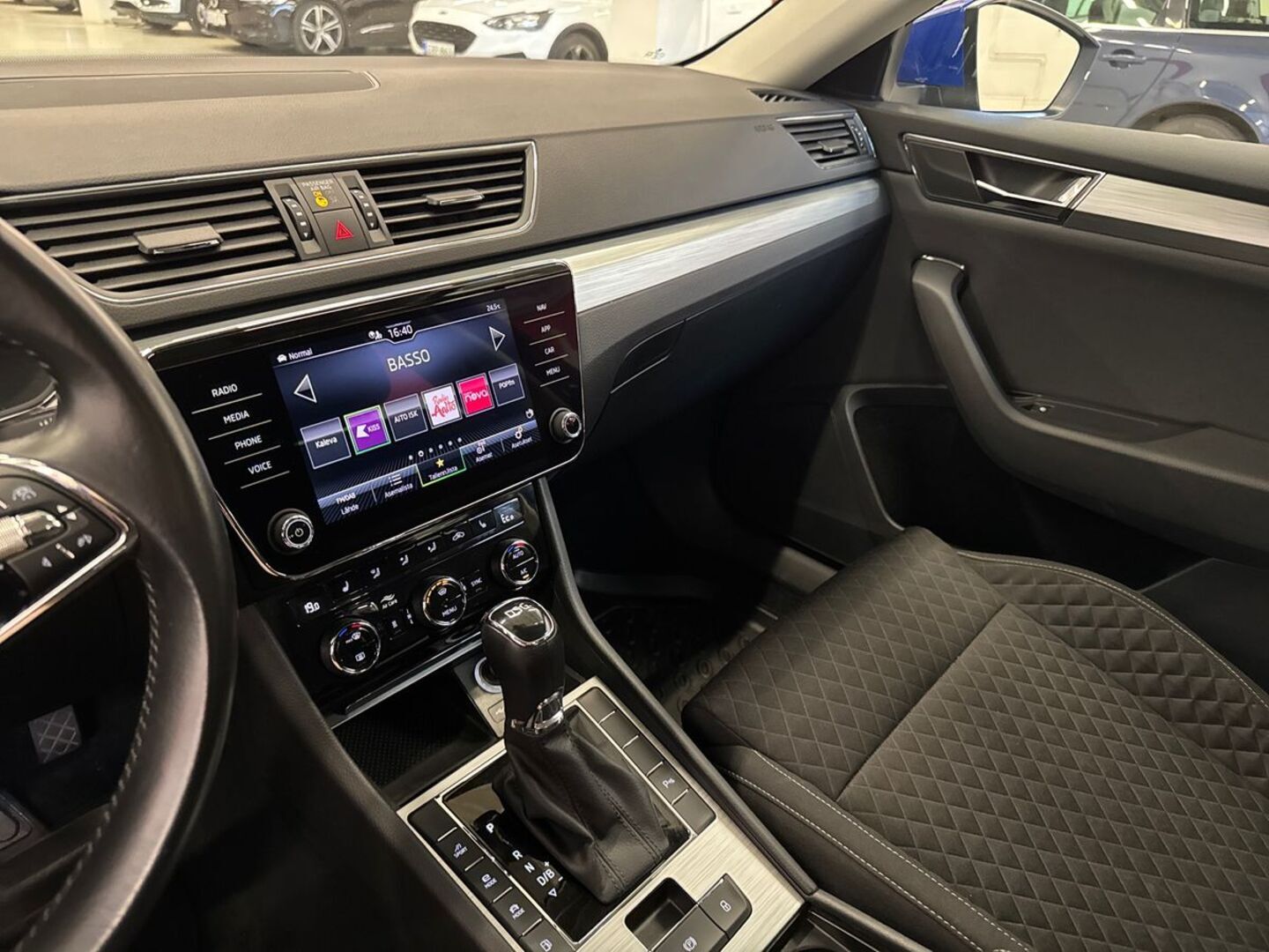 SKODA Superb 25