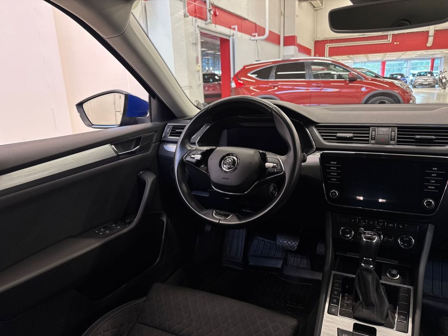 SKODA Superb 28