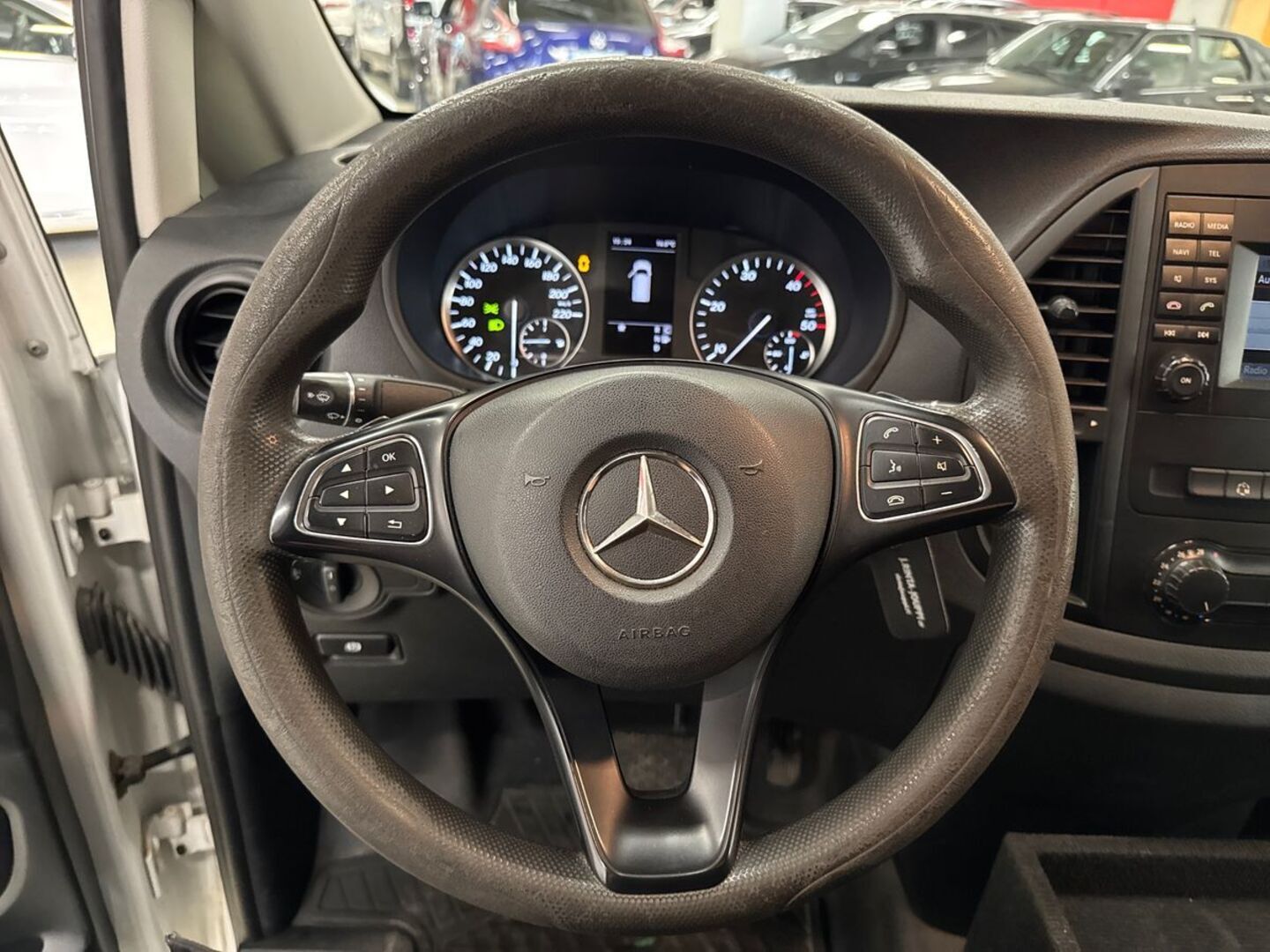 MERCEDES-BENZ Vito 2016