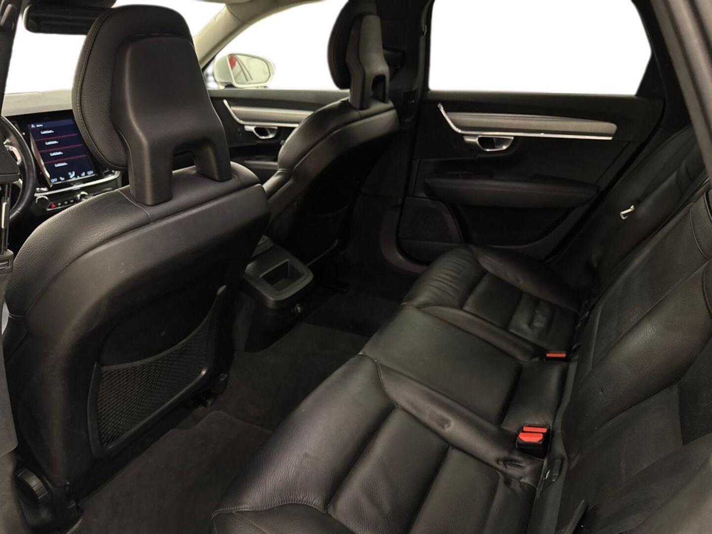 VOLVO V90 2017