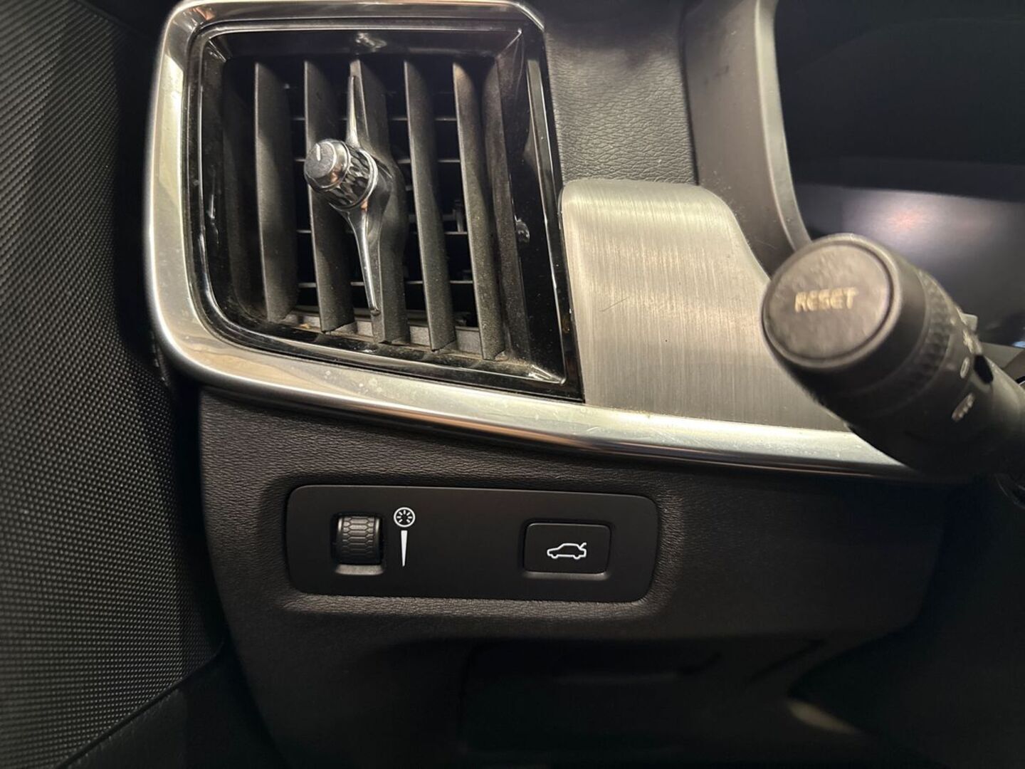 VOLVO V90 2017