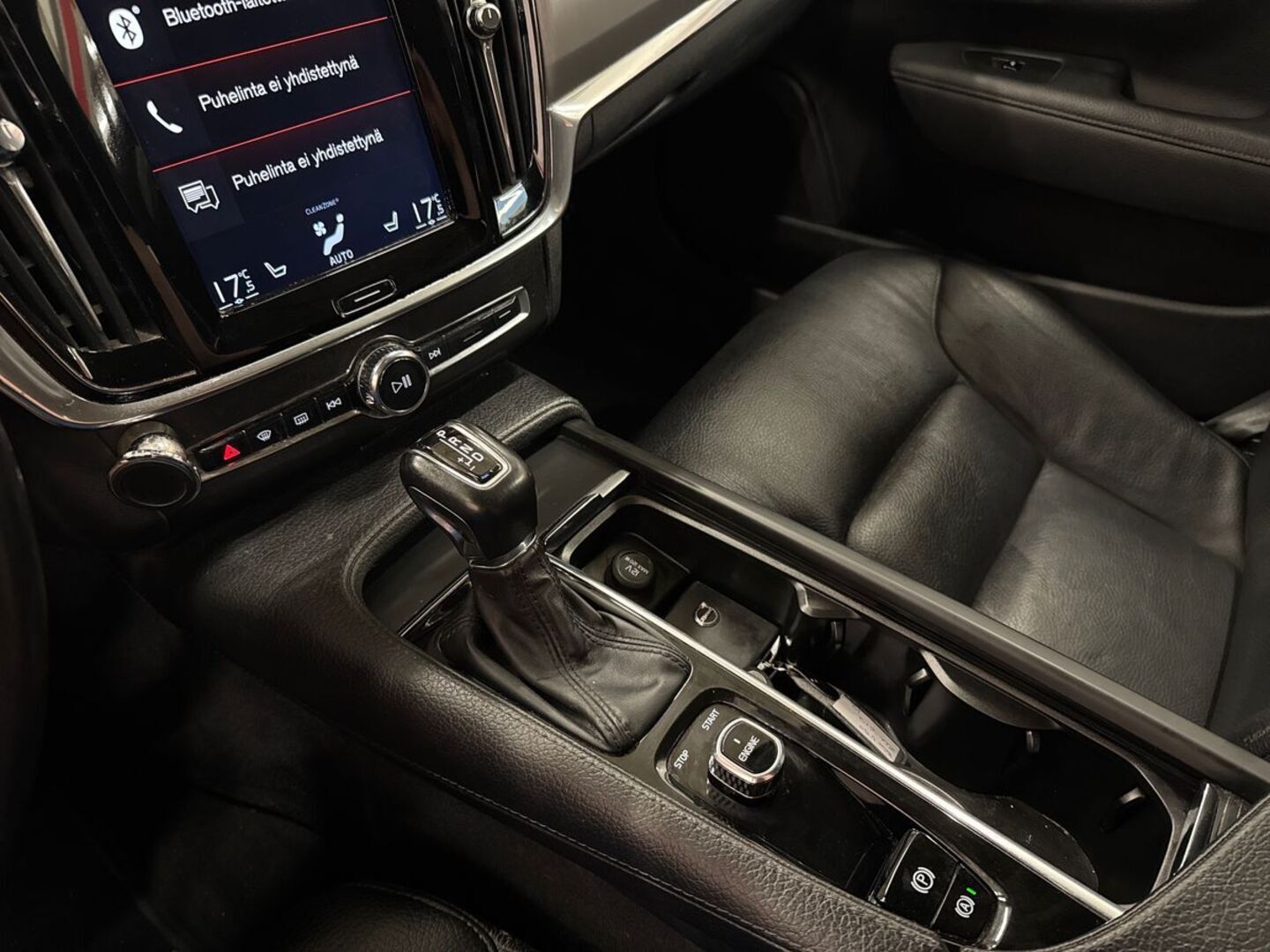 VOLVO V90 2017