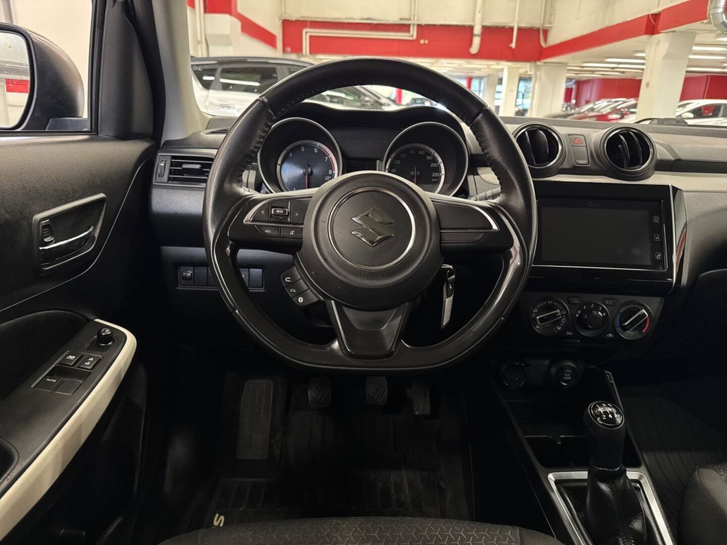 SUZUKI Swift 15