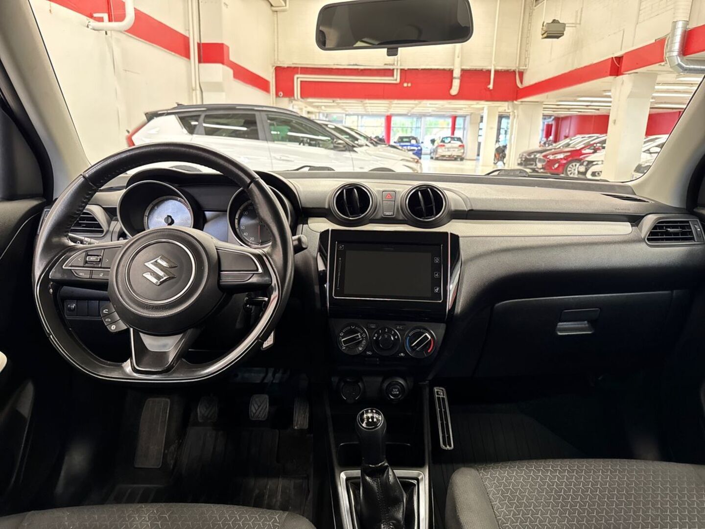 SUZUKI Swift 23