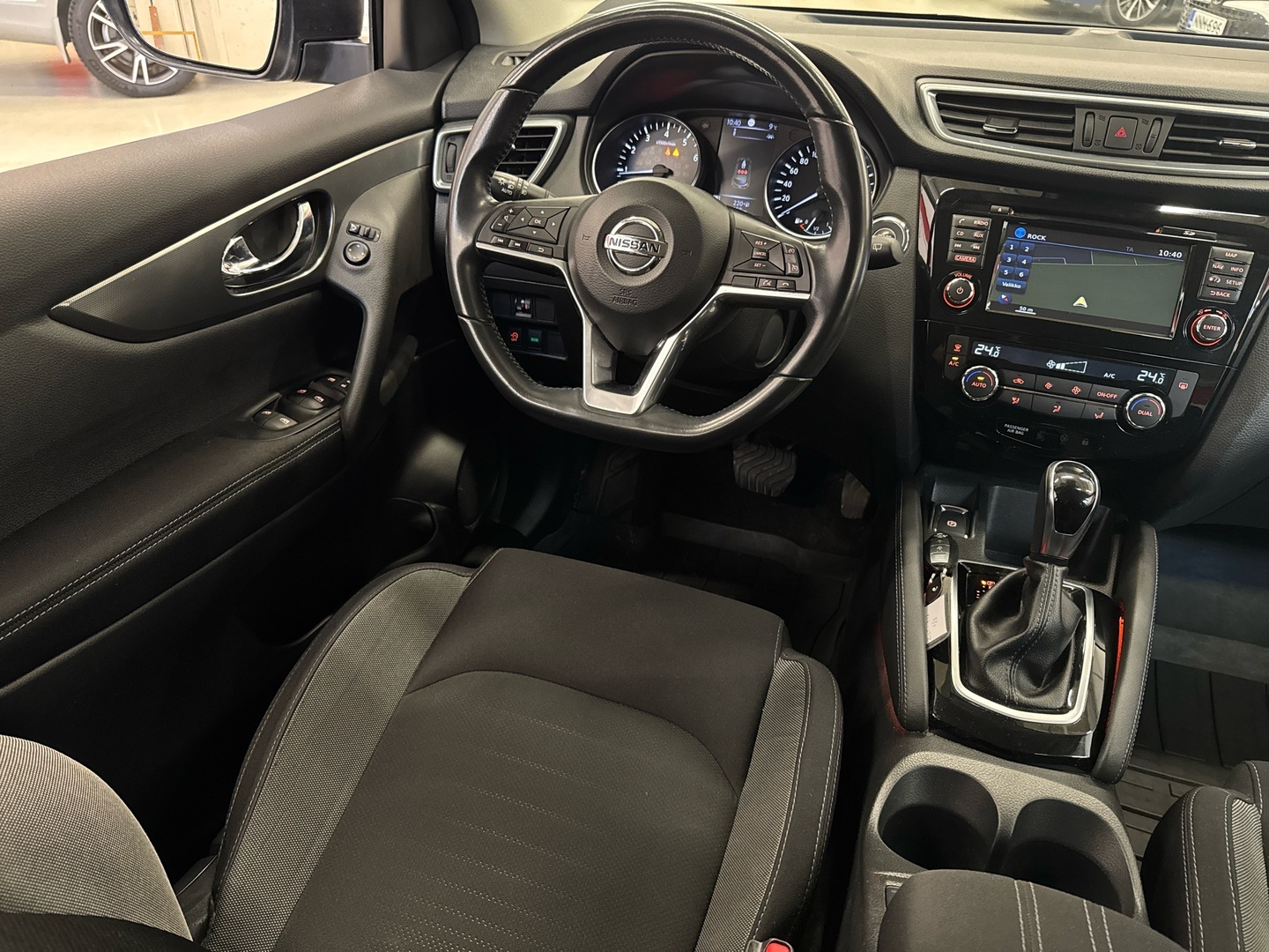 NISSAN Qashqai 2018