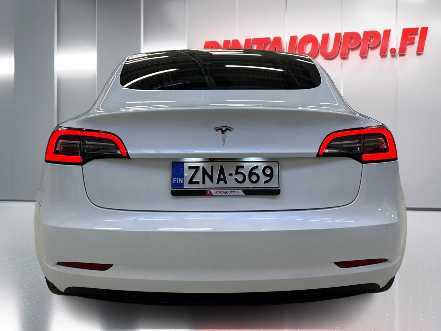 TESLA Model 3 2020