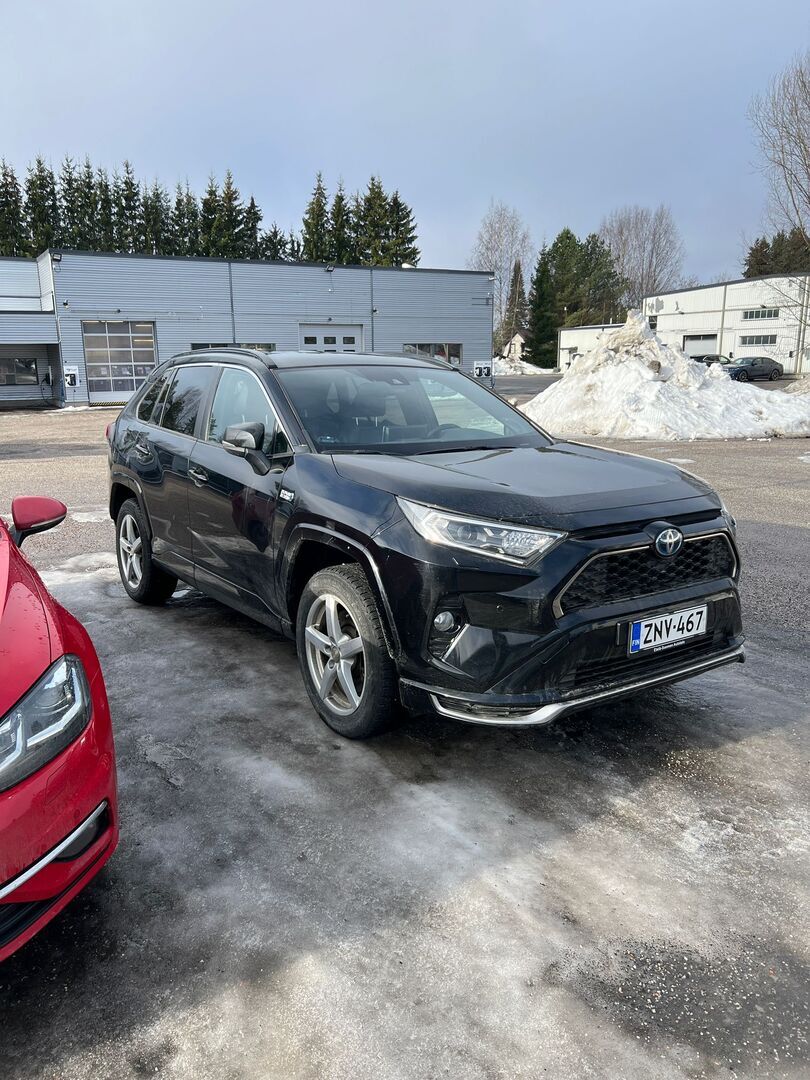TOYOTA RAV4 Plug-in 2021