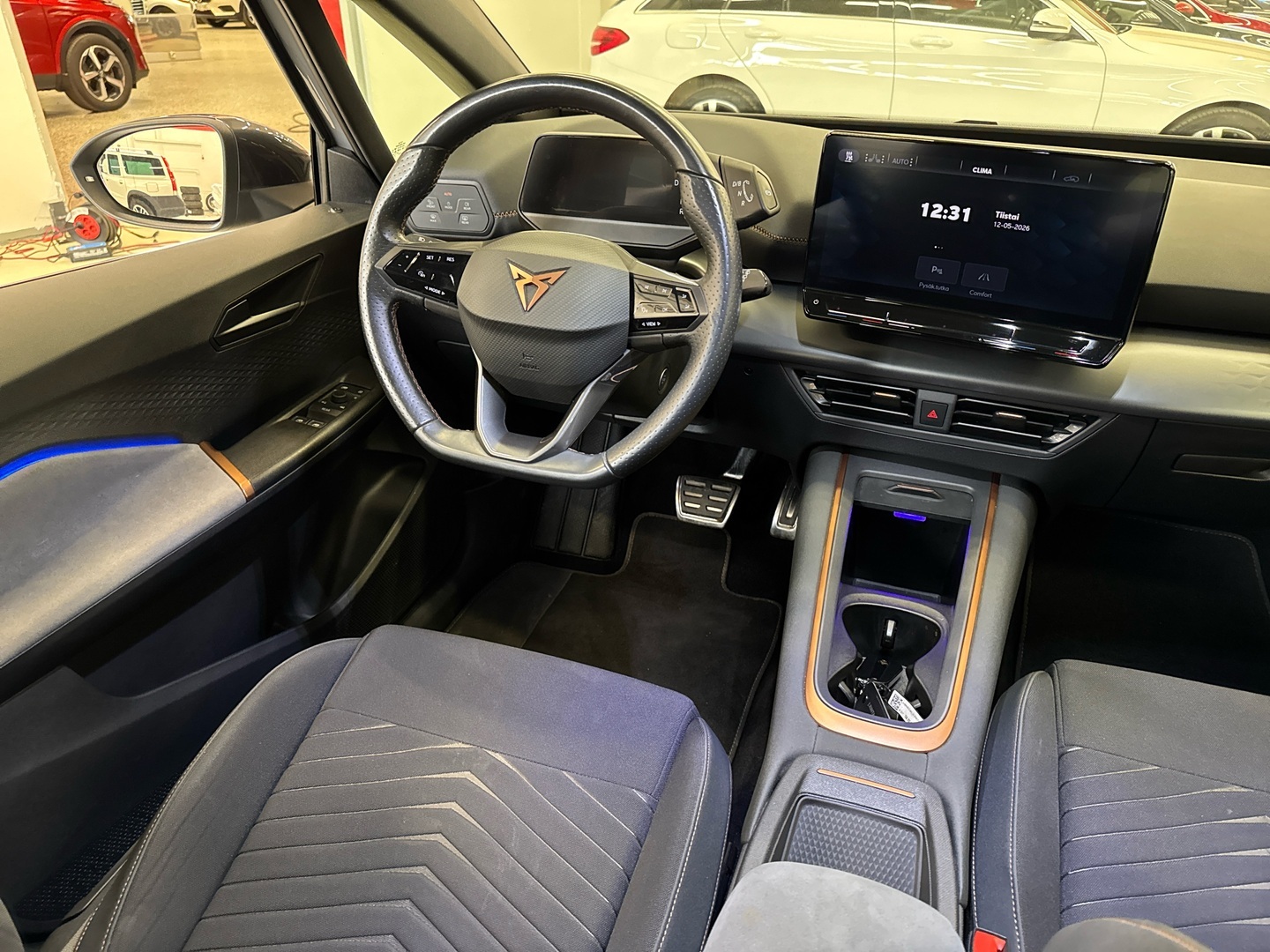 CUPRA Born 2023