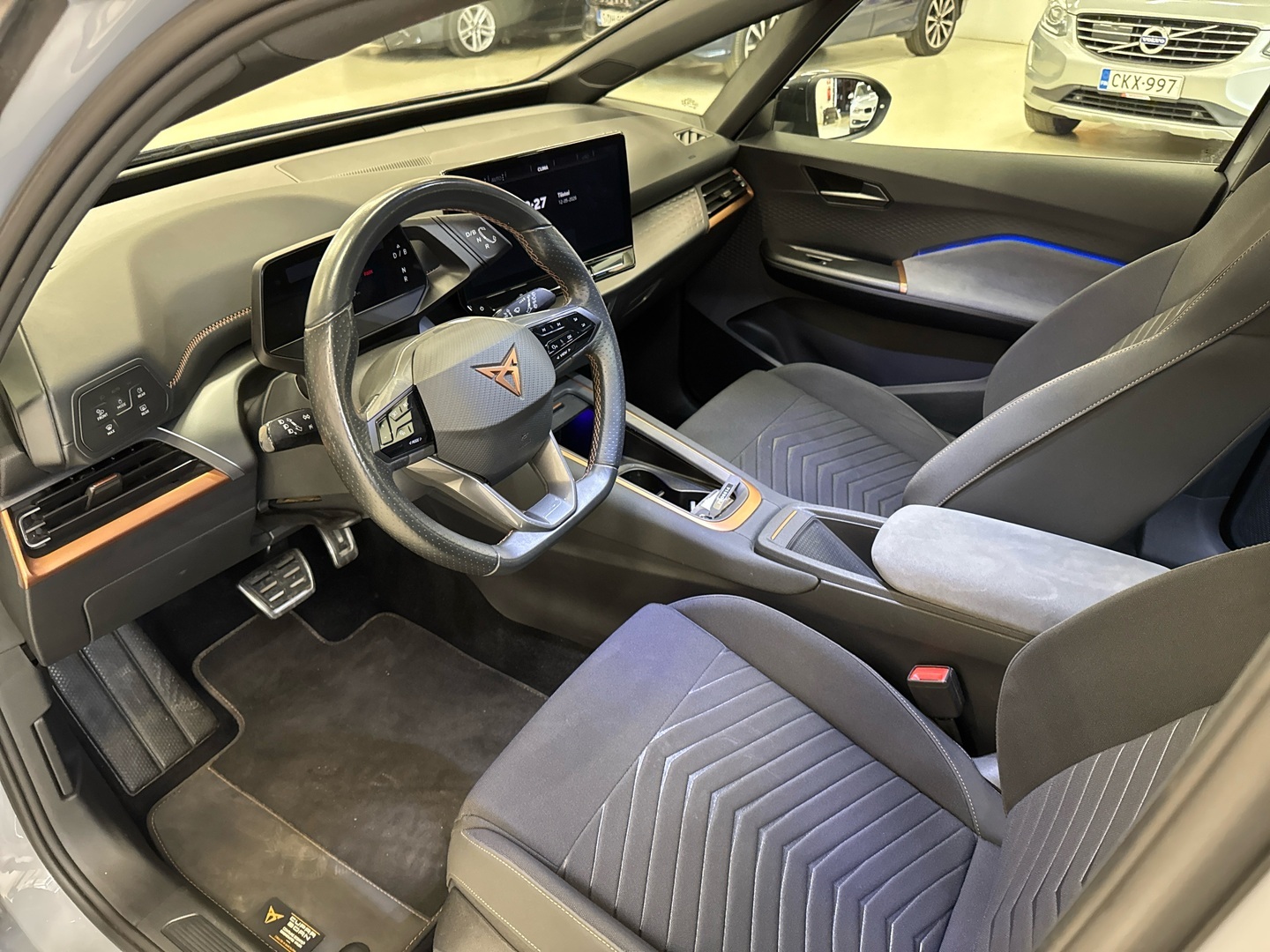 CUPRA Born 2023
