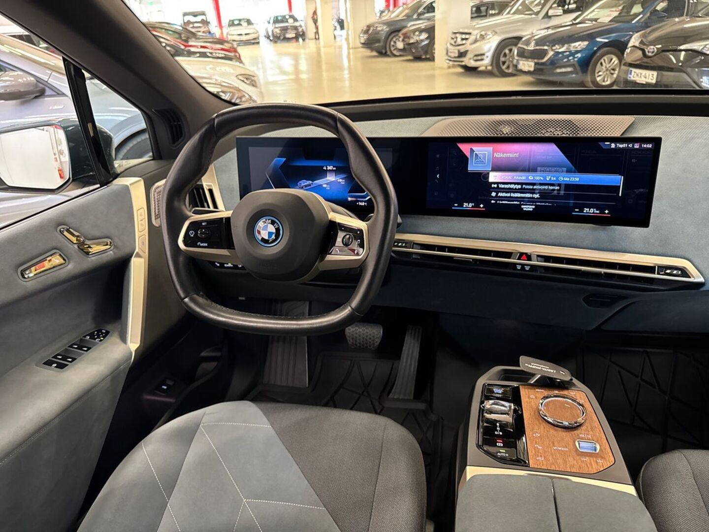 BMW iX 2021