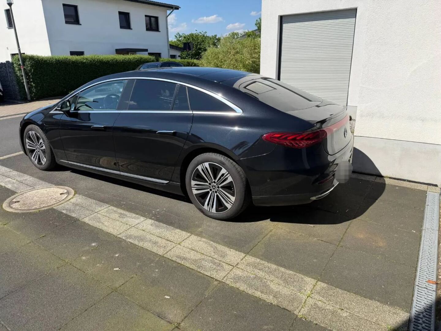 MERCEDES-BENZ EQS 2022