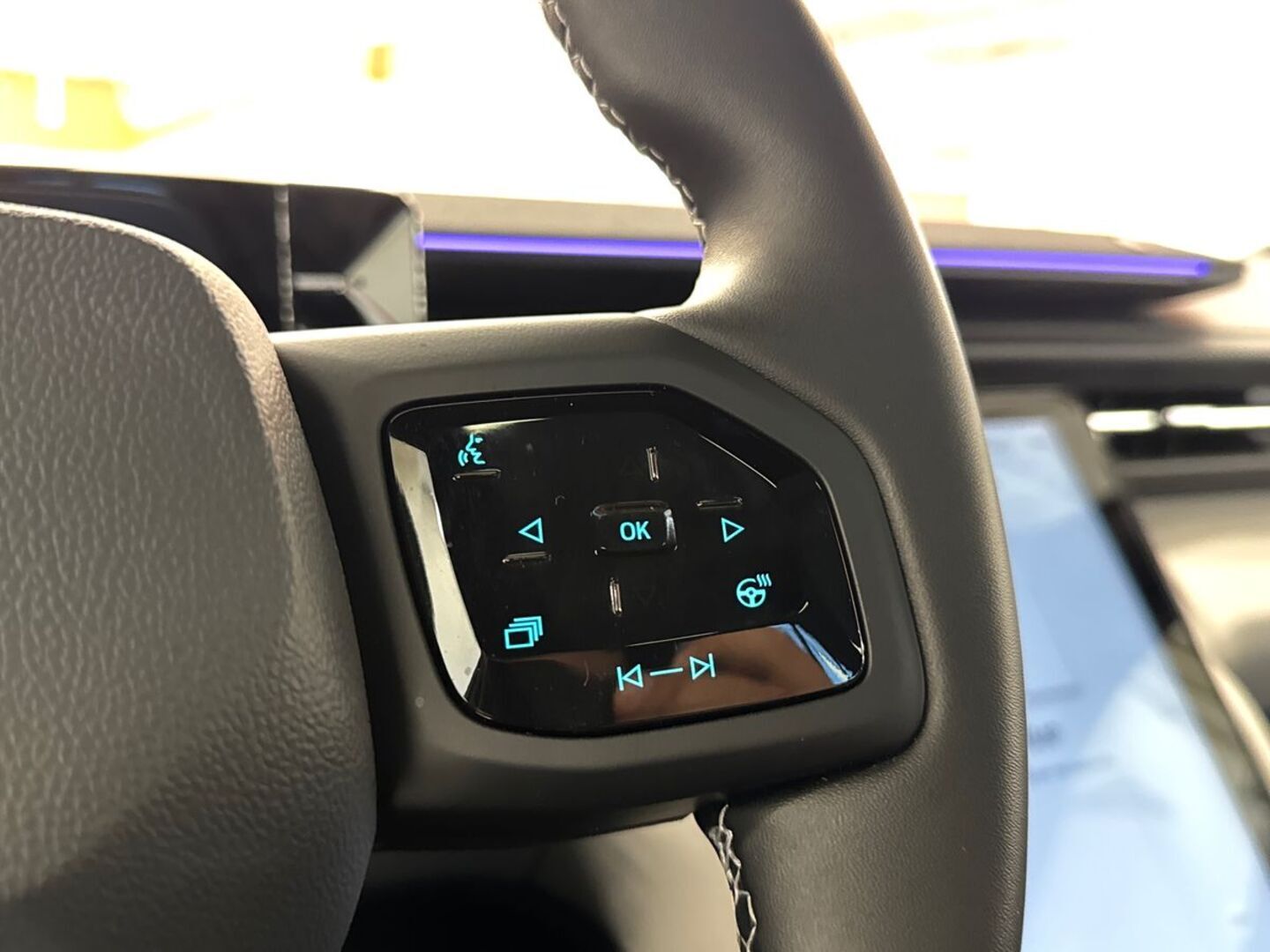 FORD Explorer 2024