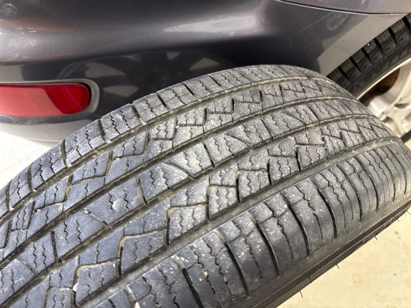 MITSUBISHI Outlander 2012