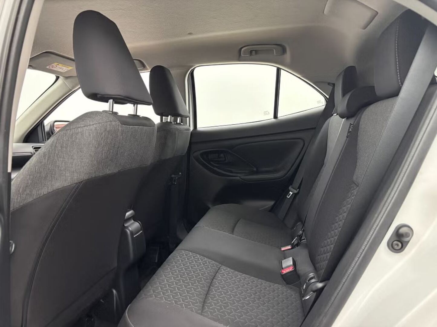 TOYOTA Yaris Cross 2023