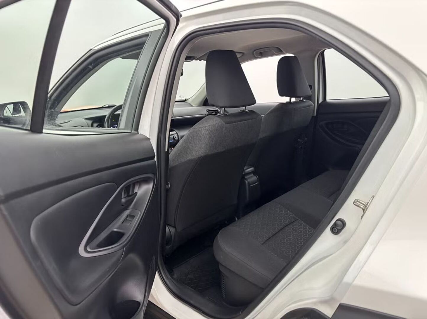 TOYOTA Yaris Cross 2023