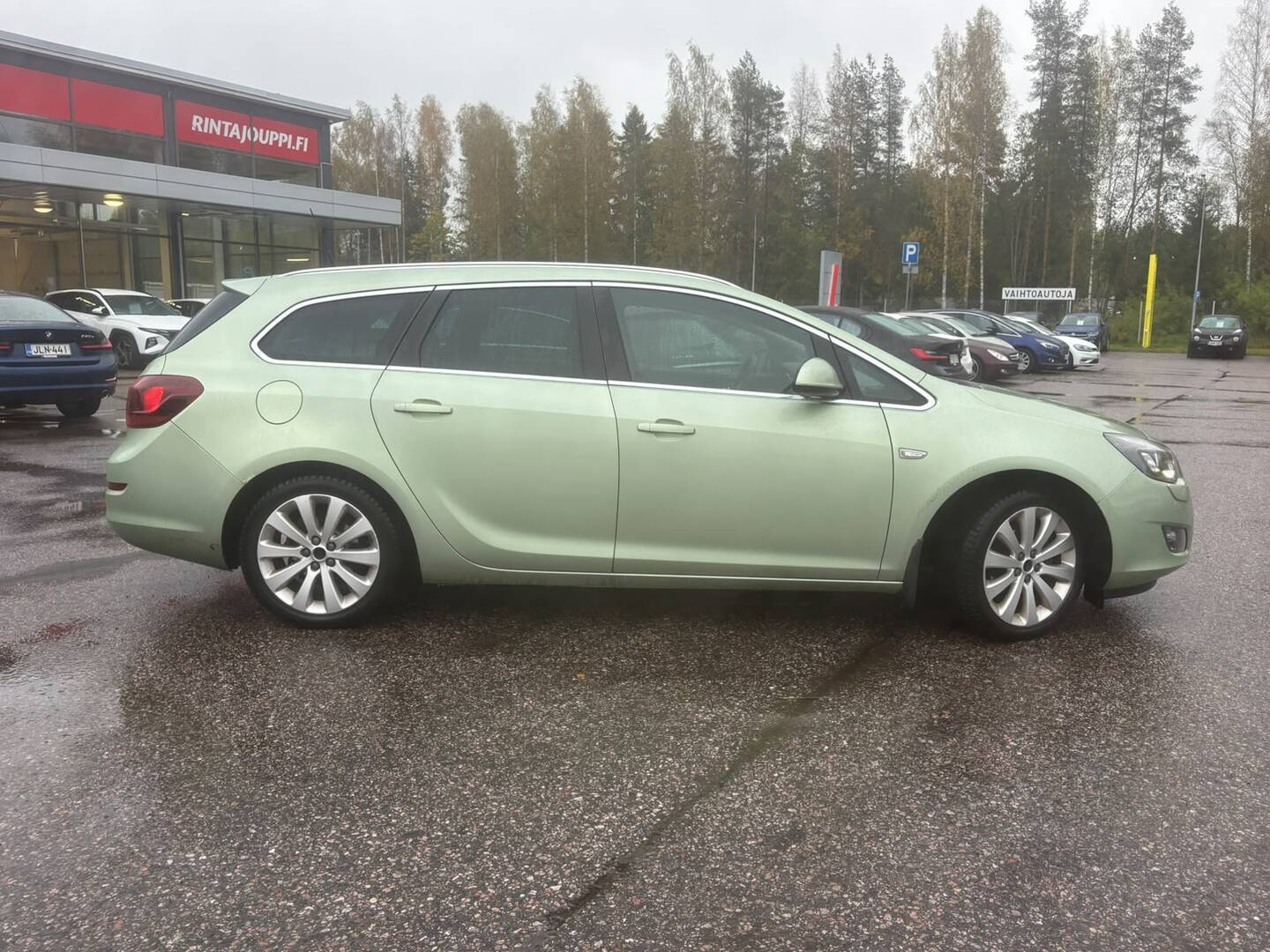OPEL Astra 2011