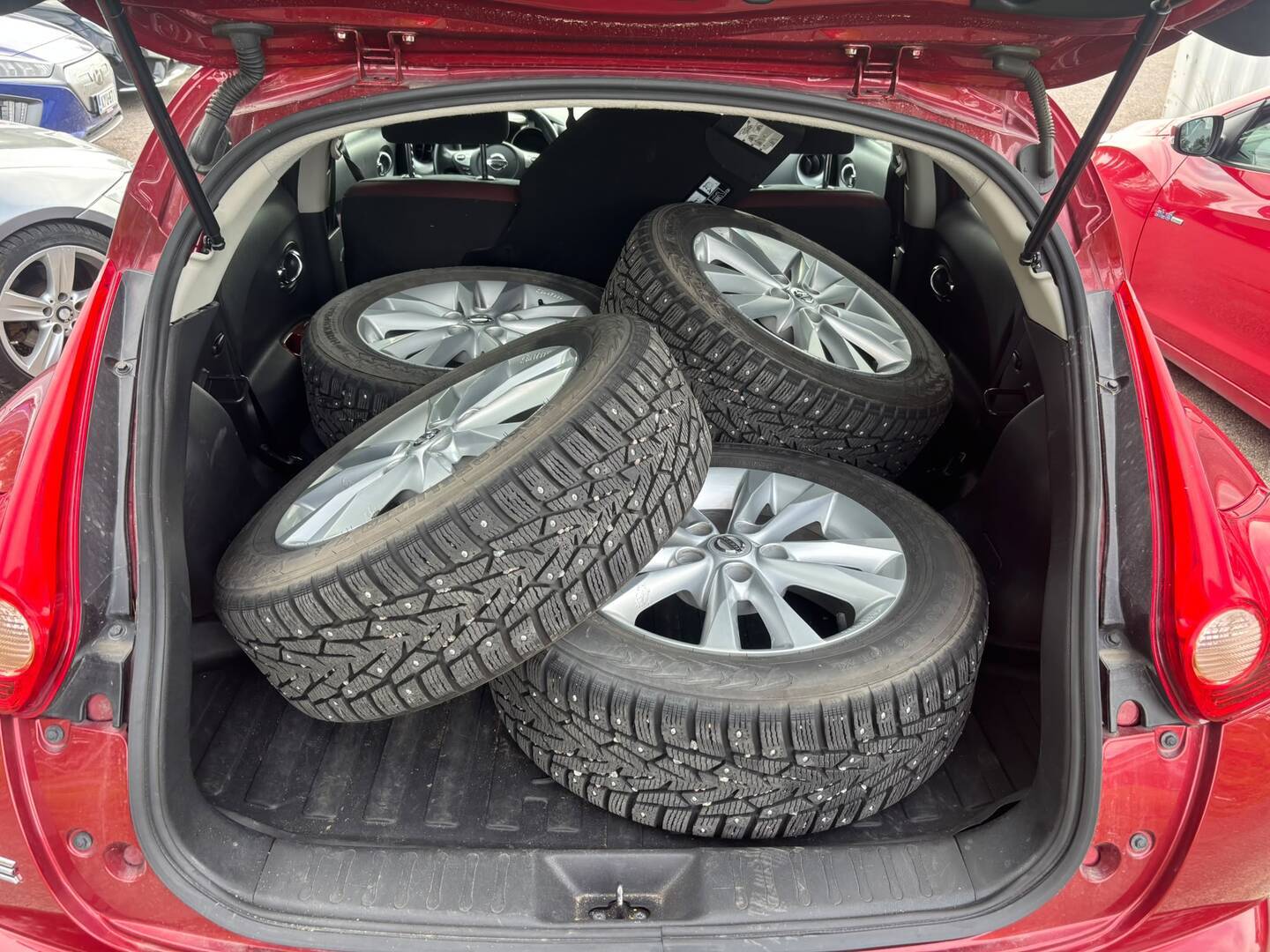 NISSAN Juke 2011