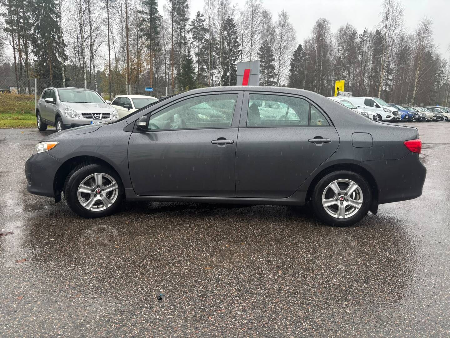 TOYOTA Corolla 2010