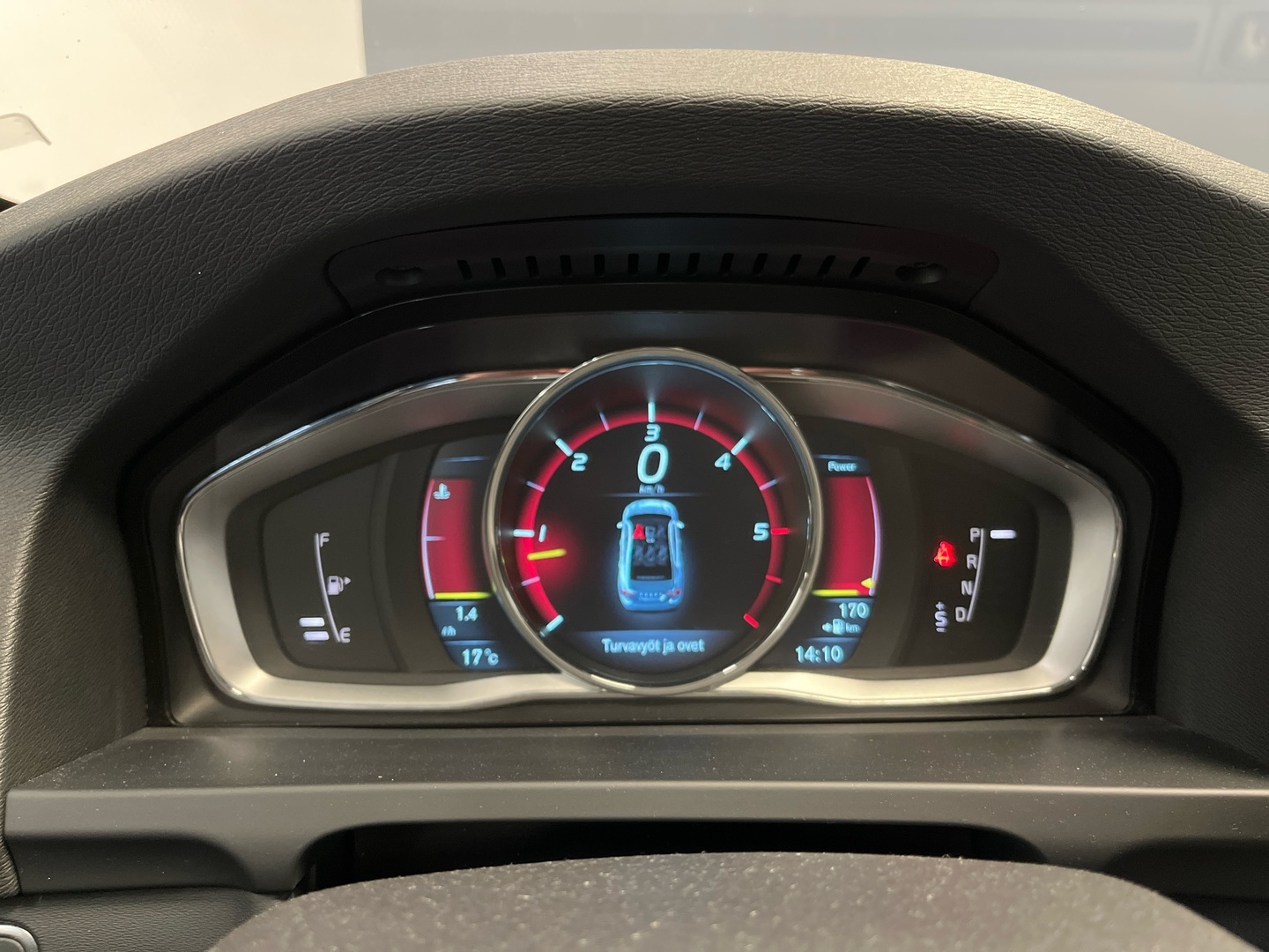 VOLVO S60 13