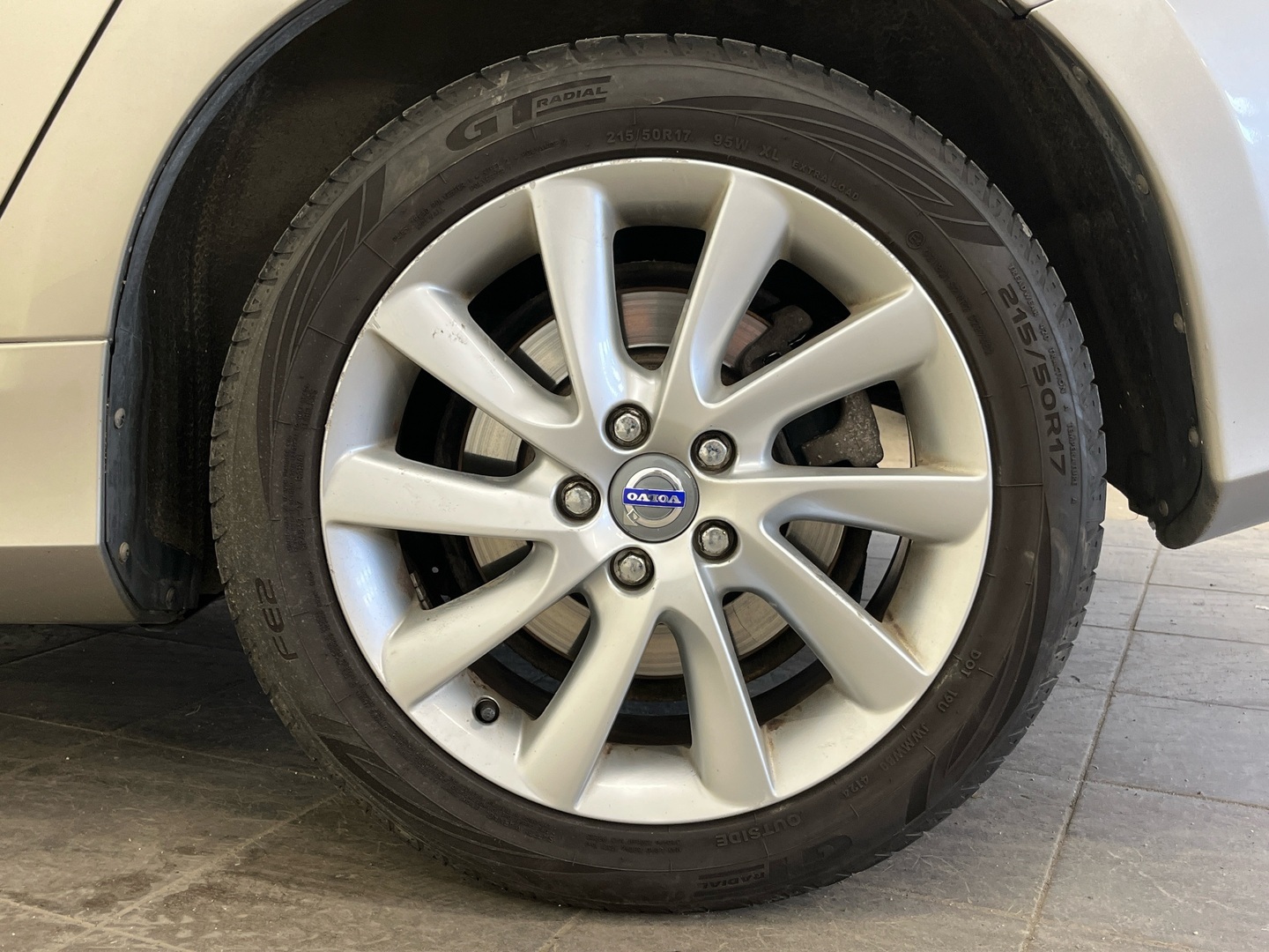 VOLVO S60 24