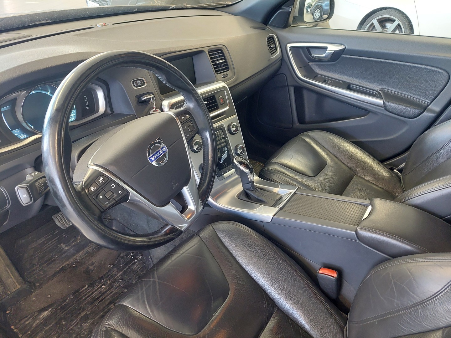 VOLVO S60 2013