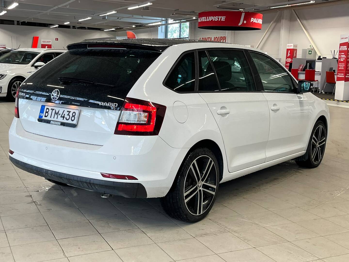SKODA Rapid 2015