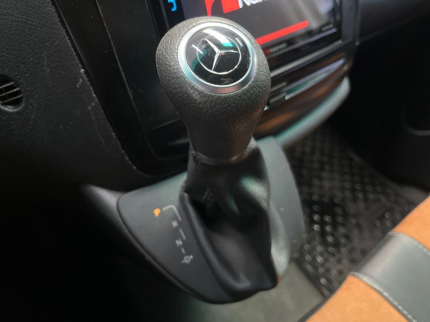 MERCEDES-BENZ Vito 2014