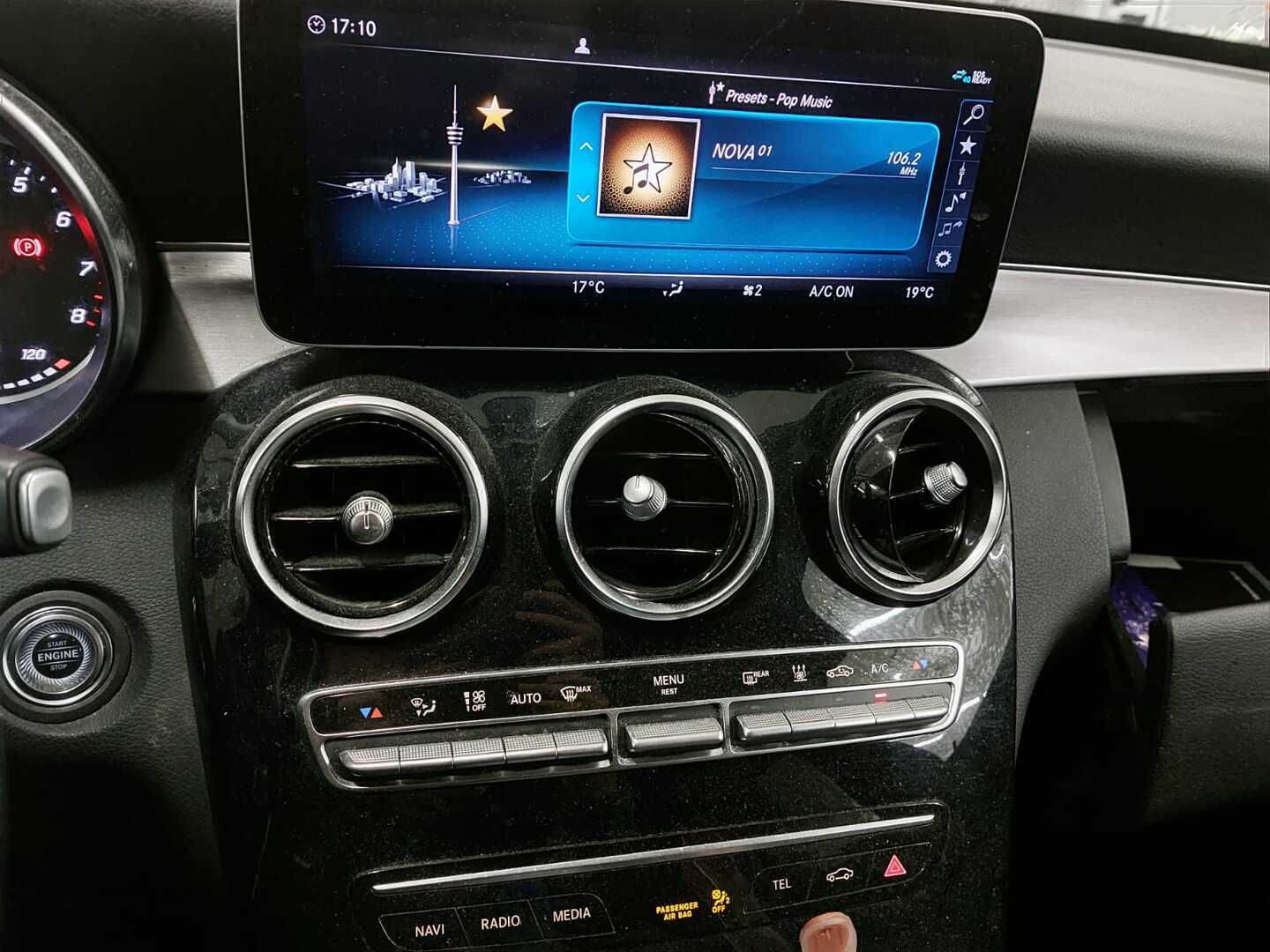 MERCEDES-BENZ C 2019