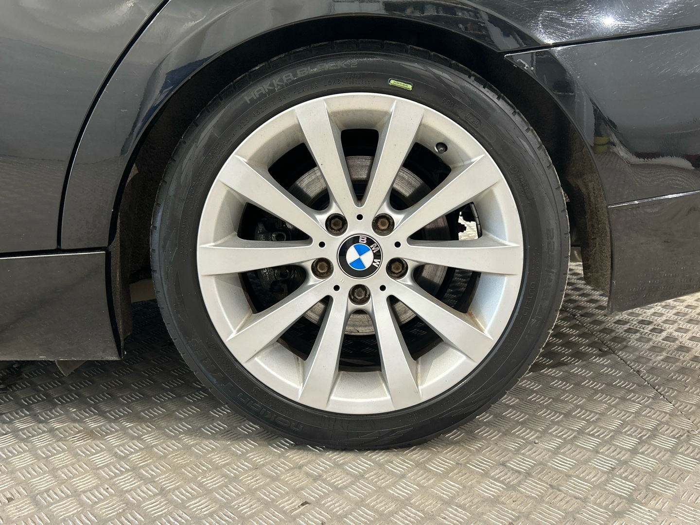 BMW 318 2011