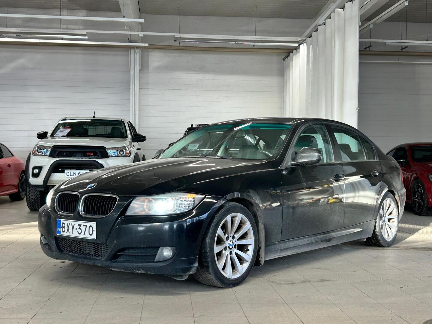 BMW 318 2011