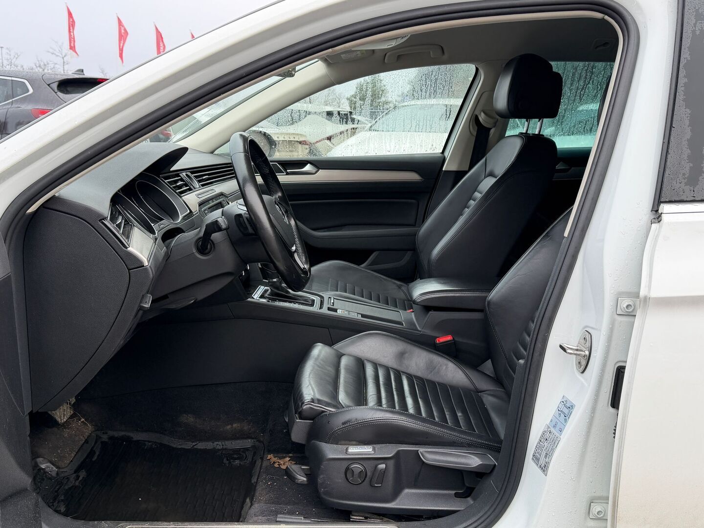 VOLKSWAGEN Passat 2015