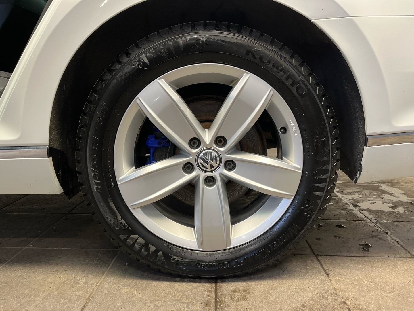 VOLKSWAGEN Passat 2016