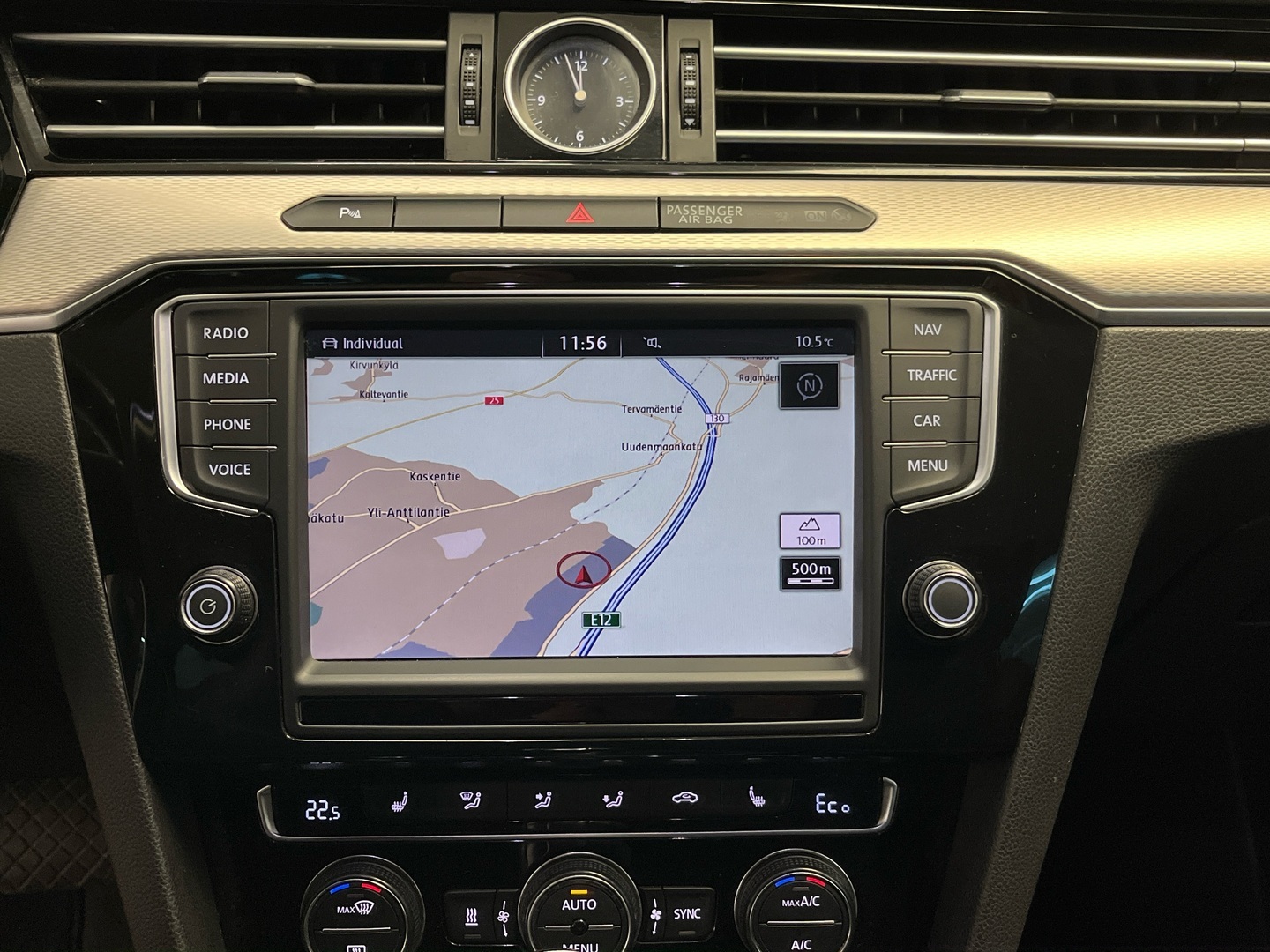 VOLKSWAGEN Passat 2016