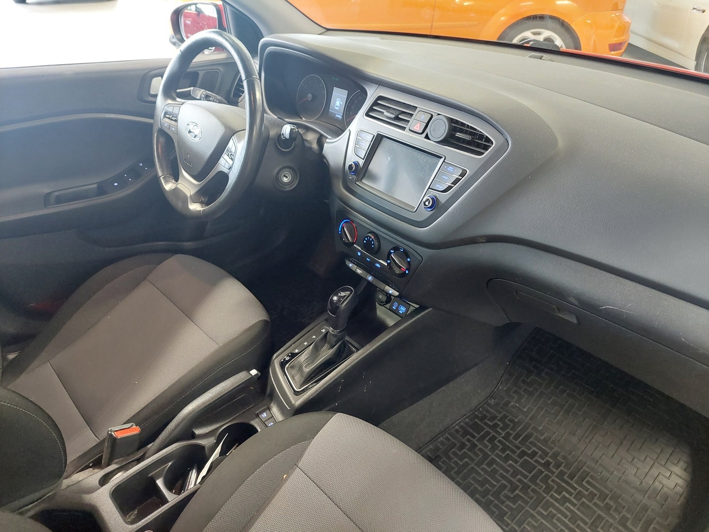HYUNDAI i20 Hatchback 2019