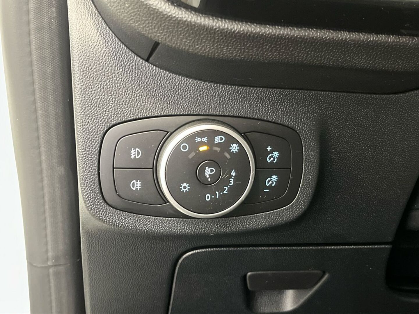 FORD Fiesta 17