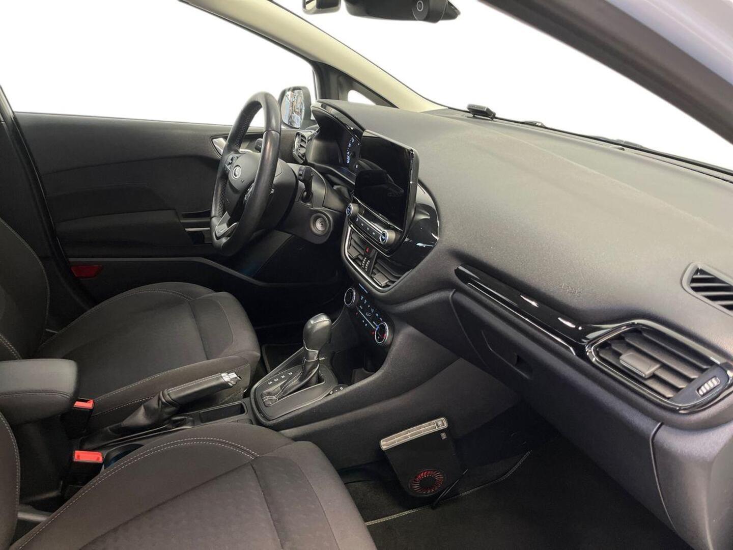 FORD Fiesta 9