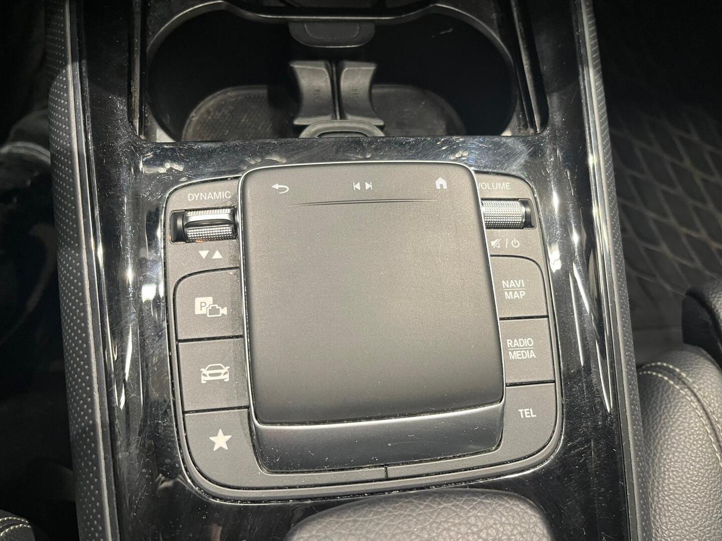 MERCEDES-BENZ B 2020