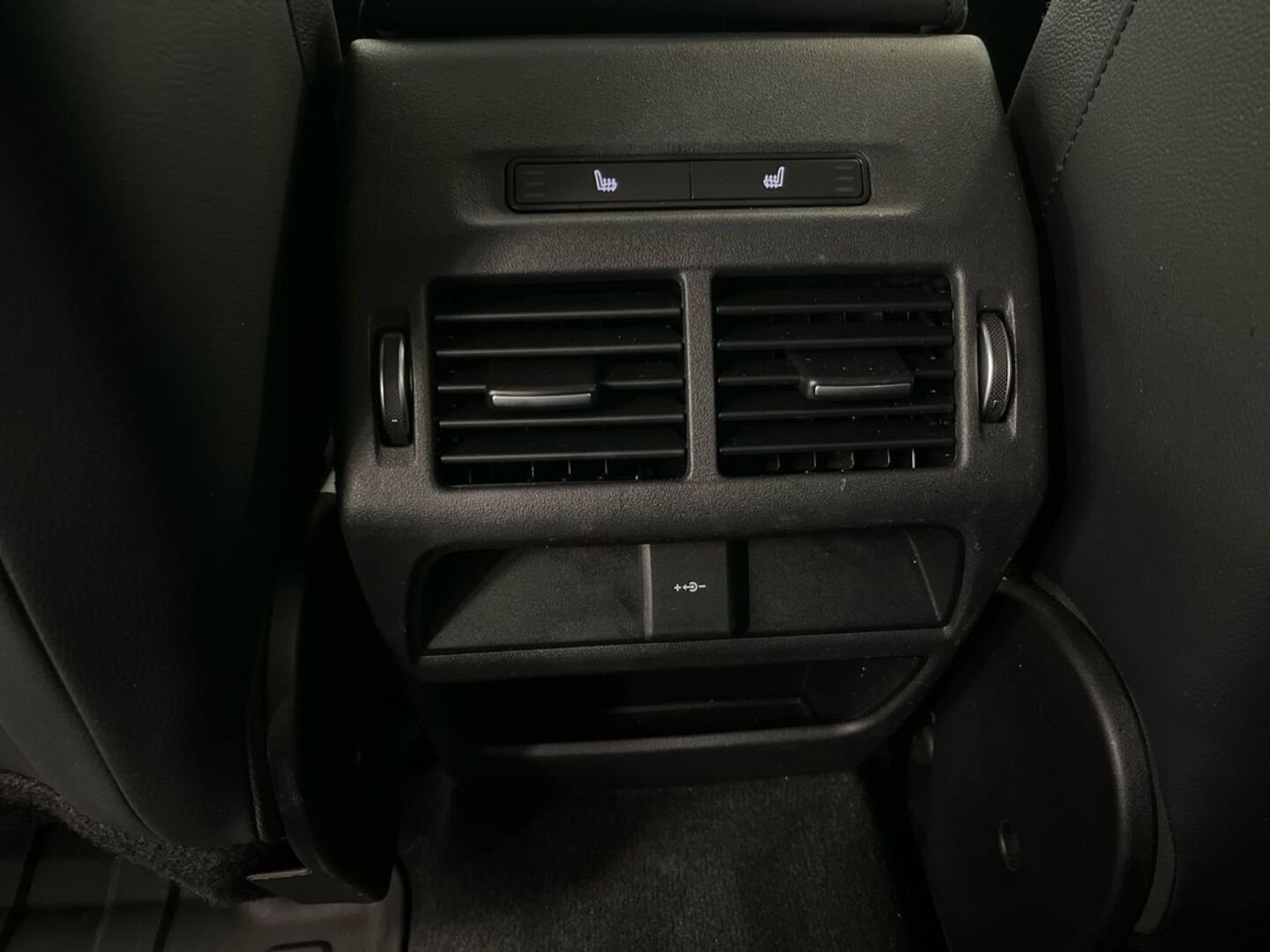 LAND ROVER Discovery Sport 17