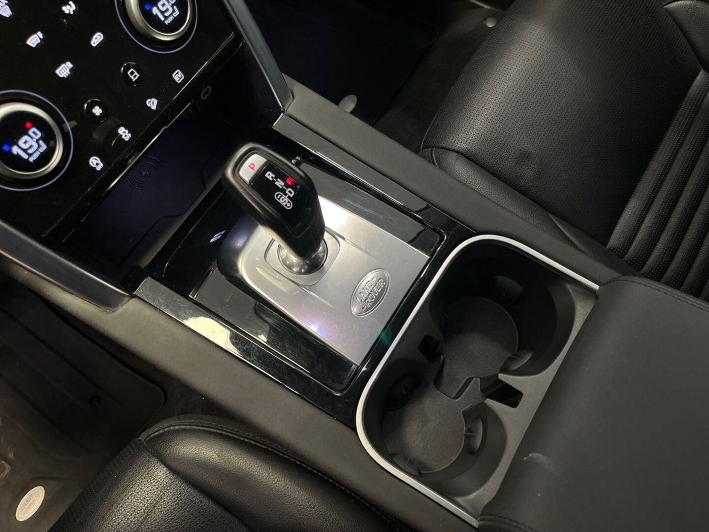 LAND ROVER Discovery Sport 19