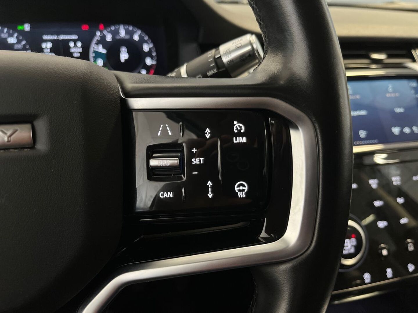 LAND ROVER Discovery Sport 21