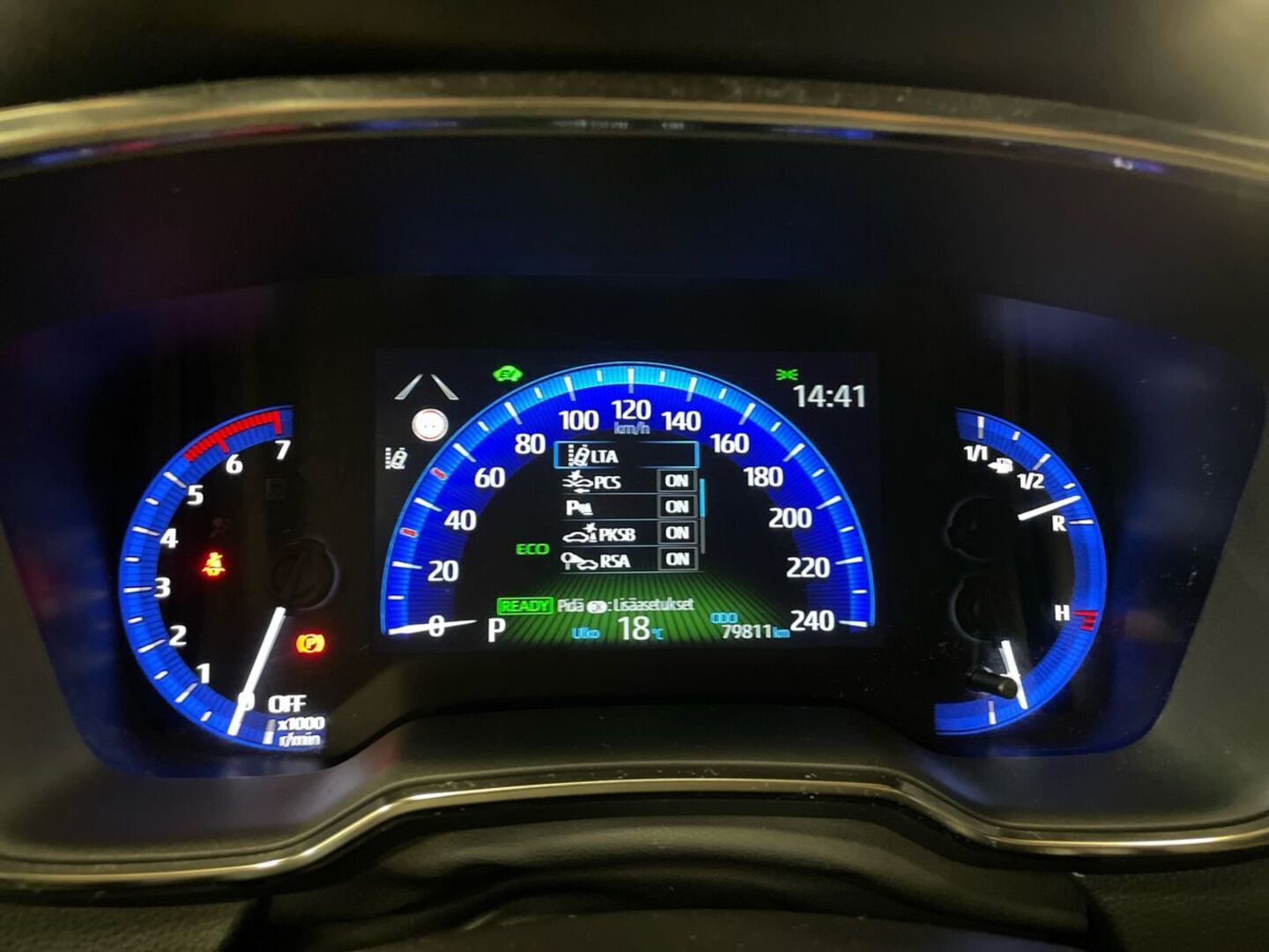 TOYOTA Corolla 2021