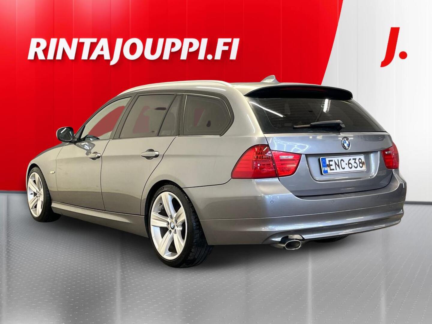 BMW 320 2011