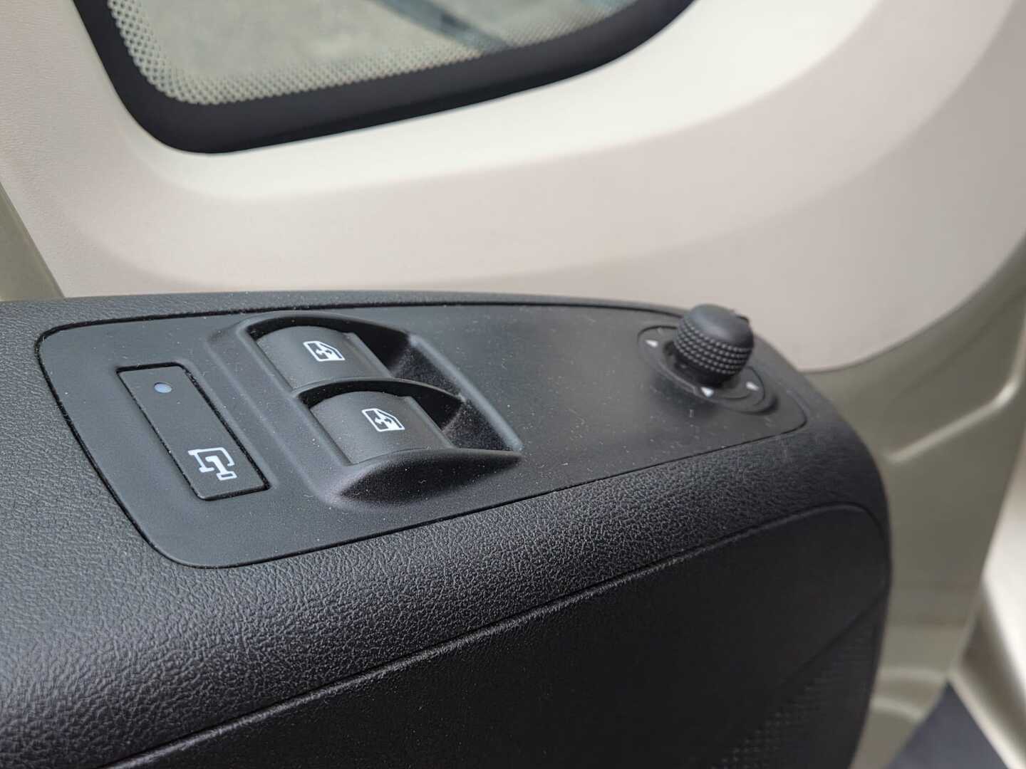 PEUGEOT Boxer 2015